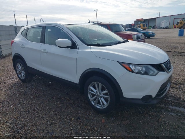 2018 Nissan Rogue Sport S მანქანა იყიდება აუქციონზე, vin: JN1BJ1CP3JW183562, აუქციონის ნომერი: 45235154