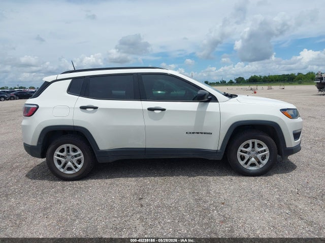 3C4NJCAB9JT343947 Jeep Compass Sport Fwd