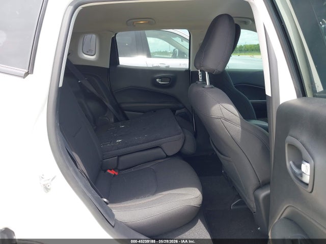 3C4NJCAB9JT343947 Jeep Compass Sport Fwd
