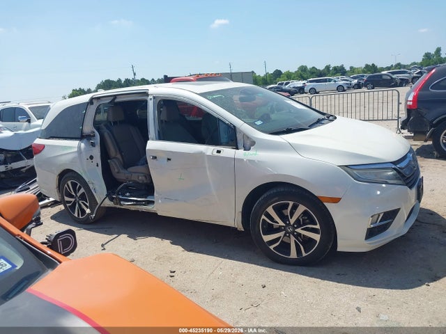 Auction sale of the 2018 Honda Odyssey Elite, vin: 5FNRL6H93JB042248, lot number: 45235190