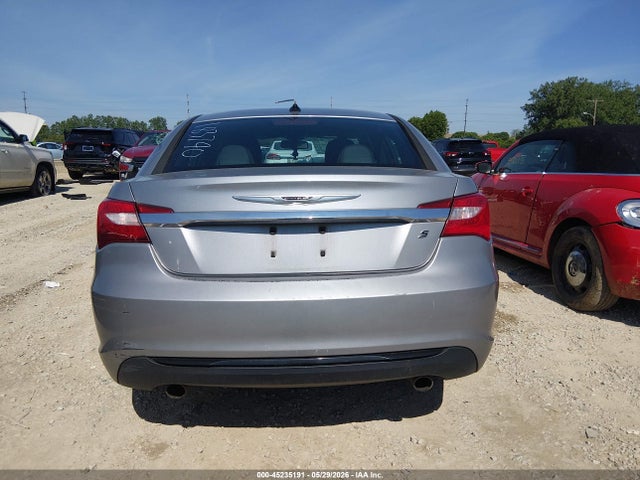 2014 Chrysler 200 Limited მანქანა იყიდება აუქციონზე, vin: 1C3CCBCG3EN183790, აუქციონის ნომერი: 45235191