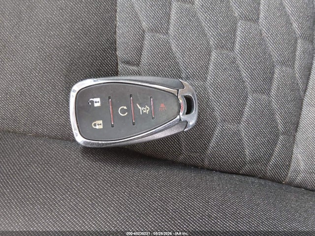 Продажа на аукционе авто 2018 Chevrolet Equinox Lt, vin: 2GNAXJEV9J6330200, номер лота: 45235231