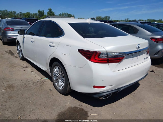 45235234 :رقم المزاد ، JTHBK1GG5G2225524 vin ، 2016 Lexus Es 350 مزاد بيع