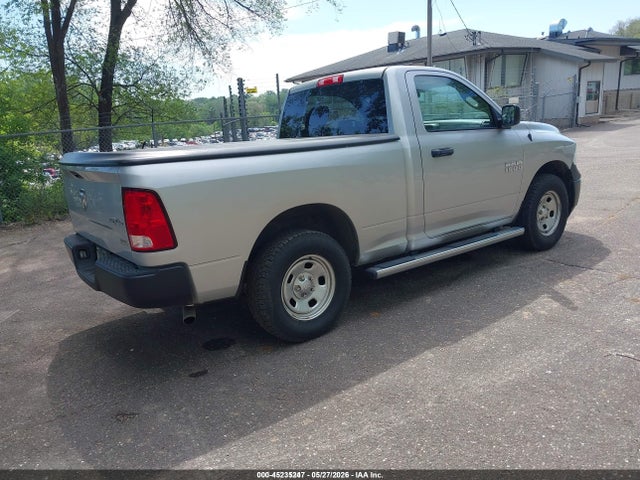 Продаж на аукціоні авто 2017 Ram 1500 Tradesman  4x4 6'4 Box, vin: 3C6JR7AG1HG585281, номер лоту: 45235247