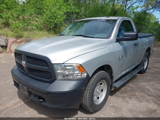 Продаж на аукціоні авто 2017 Ram 1500 Tradesman  4x4 6'4 Box, vin: 3C6JR7AG1HG585281, номер лоту: 45235247