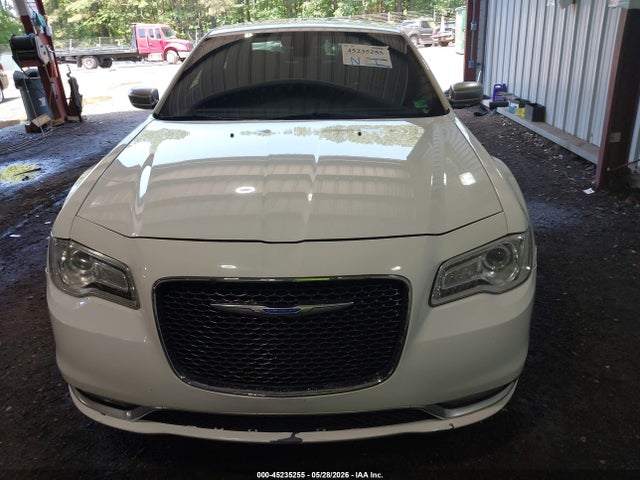 2018 Chrysler 300 300c მანქანა იყიდება აუქციონზე, vin: 2C3CCAPT1JH227788, აუქციონის ნომერი: 45235255