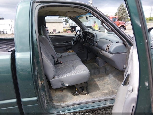 45235282 :رقم المزاد ، 1B7HC16X7YS595224 vin ، 2000 Dodge Ram 1500 St/ws مزاد بيع