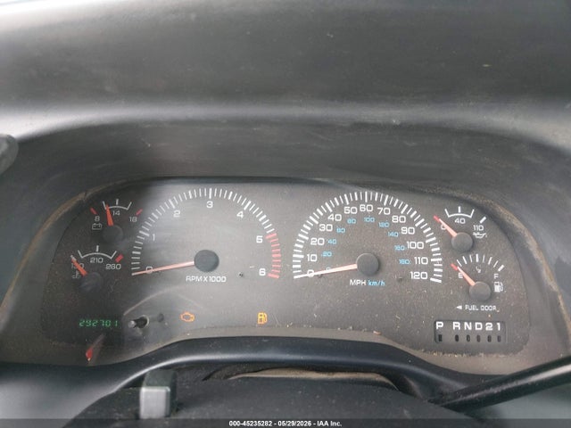45235282 :رقم المزاد ، 1B7HC16X7YS595224 vin ، 2000 Dodge Ram 1500 St/ws مزاد بيع