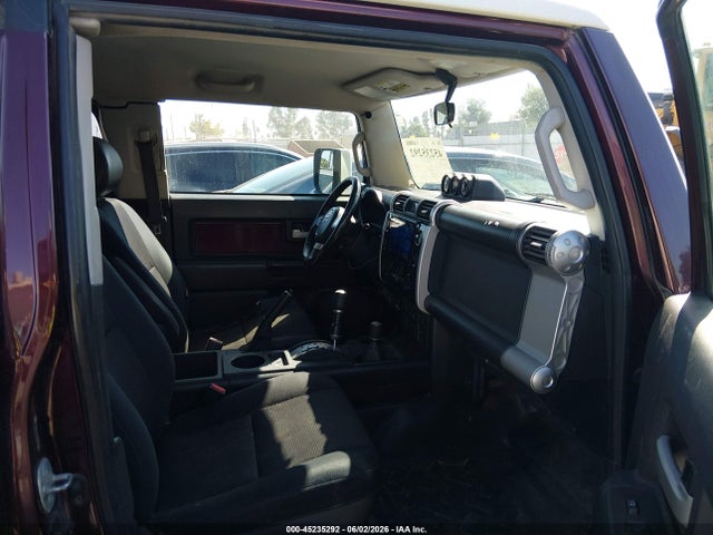 2007 Toyota Fj Cruiser მანქანა იყიდება აუქციონზე, vin: JTEBU11F870081731, აუქციონის ნომერი: 45235292