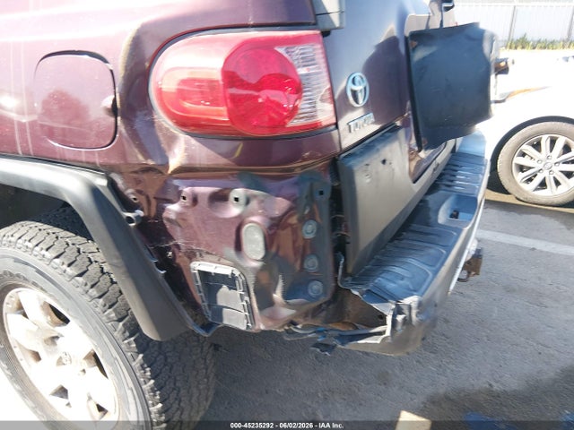 2007 Toyota Fj Cruiser მანქანა იყიდება აუქციონზე, vin: JTEBU11F870081731, აუქციონის ნომერი: 45235292