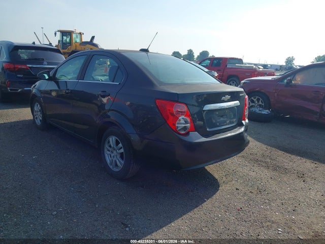 Aukcja sprzedaży 2015 Chevrolet Sonic Lt Auto, vin: 1G1JC5SG2F4213349, numer aukcji: 45235301
