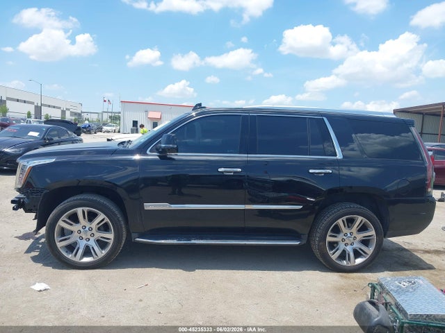 45235333 :رقم المزاد ، 1GYS3BKJ1HR294382 vin ، 2017 Cadillac Escalade Luxury مزاد بيع