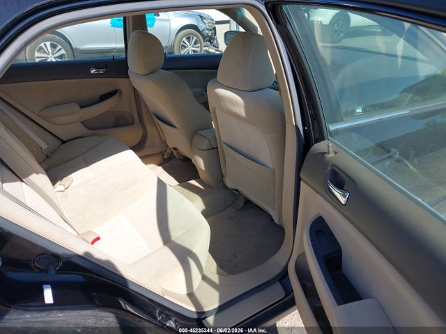45235344 :رقم المزاد ، 1HGCM56405A186764 vin ، 2005 Honda Accord 2.4 Lx مزاد بيع