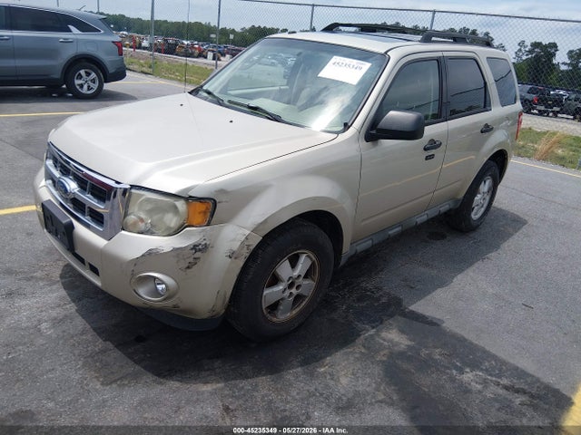 45235349 :رقم المزاد ، 1FMCU9DG2AKA13105 vin ، 2010 Ford Escape Xlt مزاد بيع