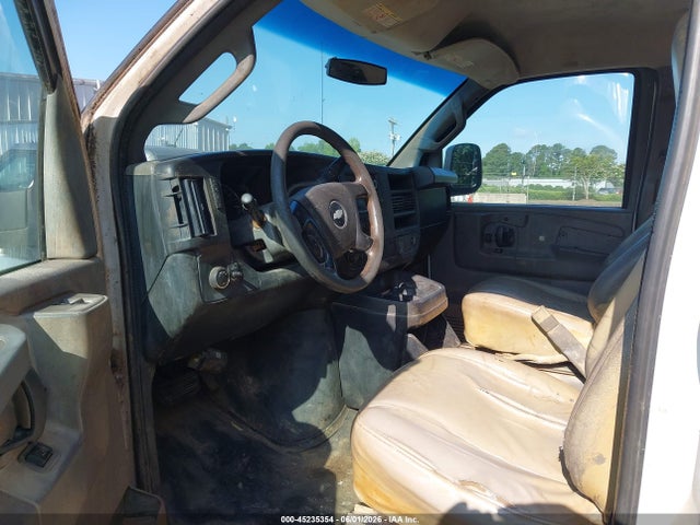 Aukcja sprzedaży 2016 Chevrolet Express 2500 Work Van, vin: 1GCWGAFF2G1242316, numer aukcji: 45235354