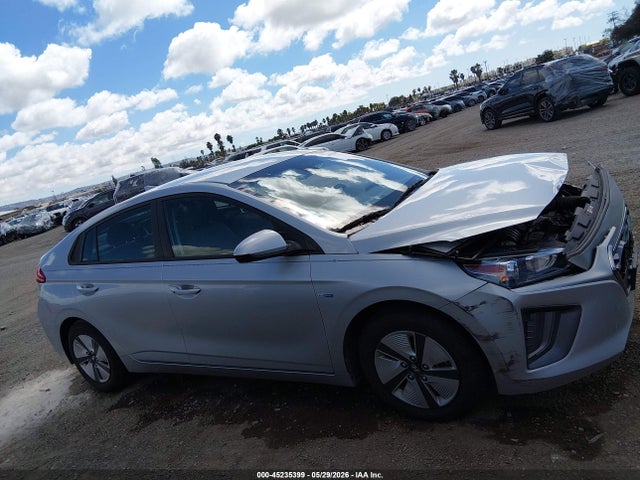 2020 Hyundai Ioniq Hybrid Blue მანქანა იყიდება აუქციონზე, vin: KMHC65LCXLU225923, აუქციონის ნომერი: 45235399