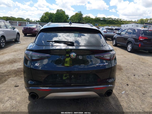 Продаж на аукціоні авто 2024 Alfa Romeo Stelvio Ti Awd, vin: ZASPAKBN2R7D79739, номер лоту: 45235412