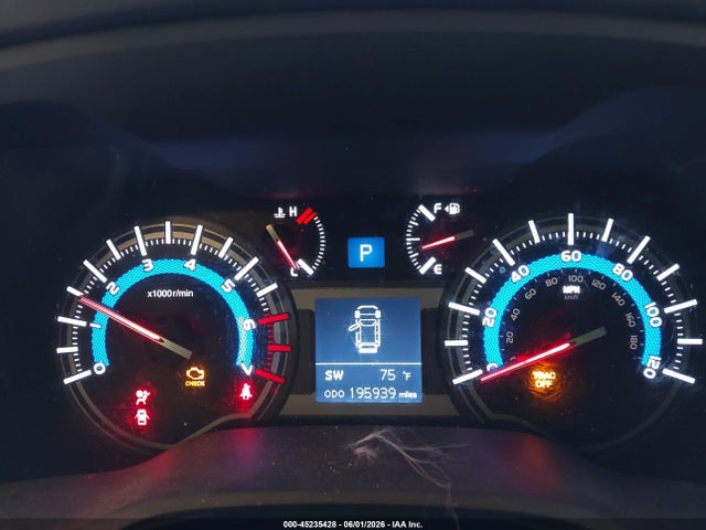 45235428 :رقم المزاد ، JTEBU5JR5H5454455 vin ، 2017 Toyota 4runner Sr5 مزاد بيع