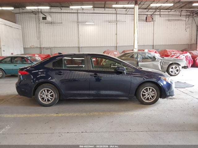 Toyota Corolla Hybrid Le 2022 JTDEAMDE7NJ037953 Image 14