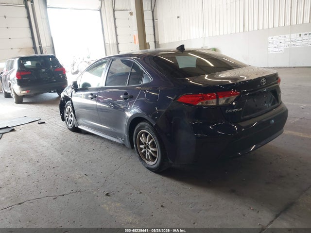 Toyota Corolla Hybrid Le 2022 JTDEAMDE7NJ037953 Image 3