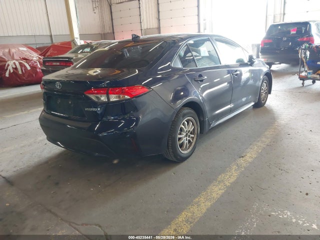 Toyota Corolla Hybrid Le 2022 JTDEAMDE7NJ037953 Image 4
