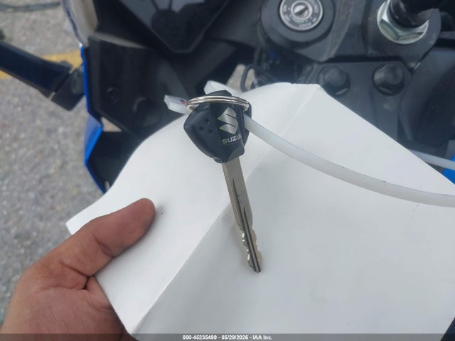 JS1EM13BXR7101753 Suzuki Gsx800 F