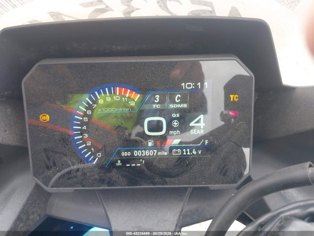 JS1EM13BXR7101753 Suzuki Gsx800 F