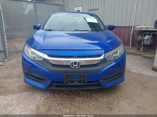 Продажа на аукционе авто 2017 Honda Civic Ex, vin: 19XFC2F70HE064883, номер лота: 45235543