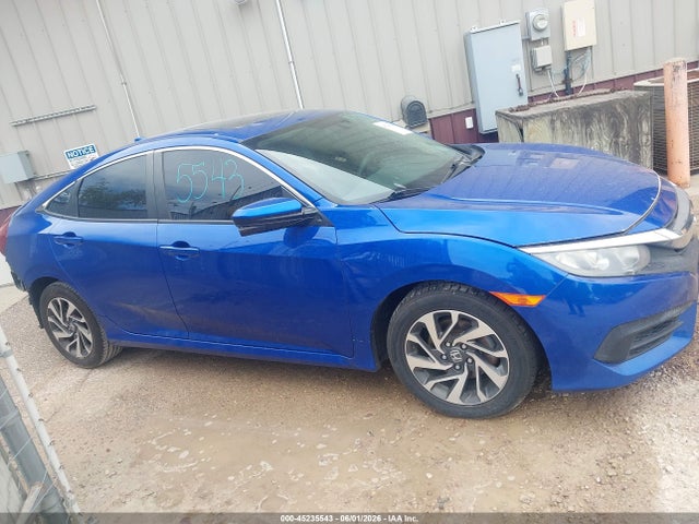 Продажа на аукционе авто 2017 Honda Civic Ex, vin: 19XFC2F70HE064883, номер лота: 45235543