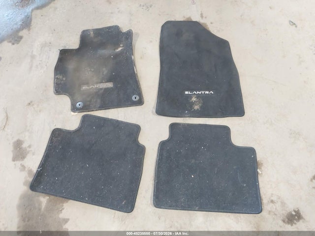 5NPLL4AGXMH046824 Hyundai ELANTRA SE