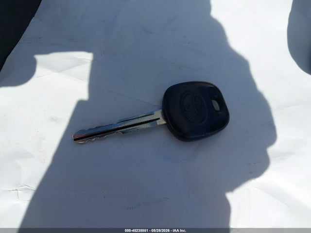 45235551 :رقم المزاد ، JTEGF21A710003765 vin ، 2001 Toyota Highlander V6 مزاد بيع