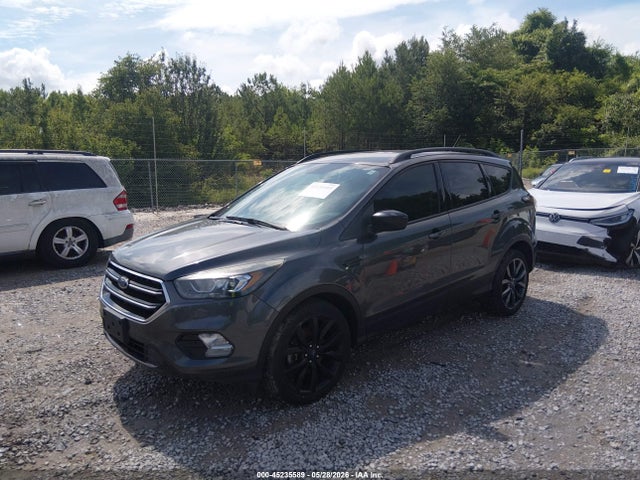 Ford ESCAPE SE 2017 1FMCU9GDXHUD49830 Image 2