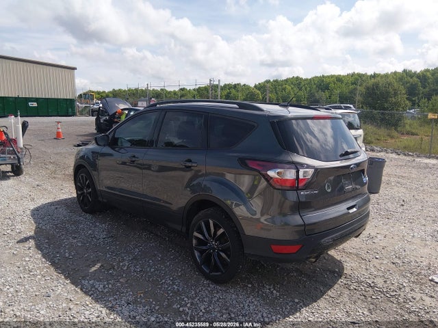 Ford ESCAPE SE 2017 1FMCU9GDXHUD49830 Image 3