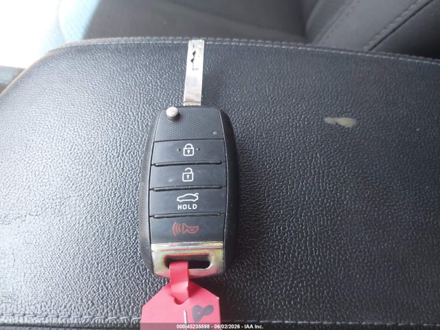 KIA Optima Lx 2017 5XXGT4L36HG153933 Image 11
