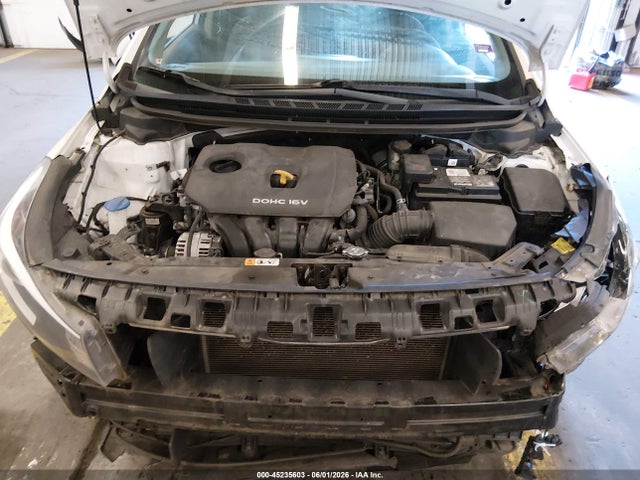 KIA FORTE LX 2018 3KPFL4A73JE262771 Image 10