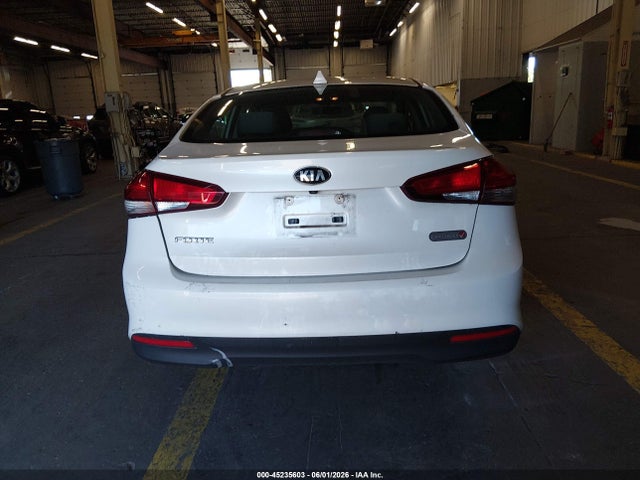 KIA FORTE LX 2018 3KPFL4A73JE262771 Image 17