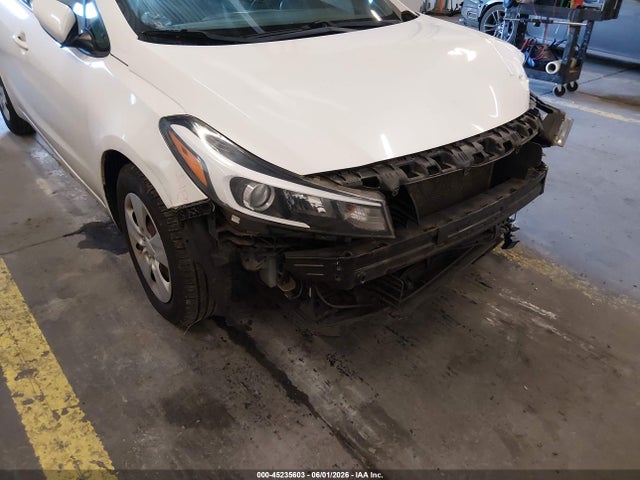 KIA FORTE LX 2018 3KPFL4A73JE262771 Image 6