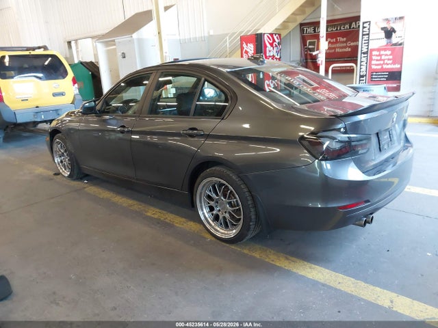 WBA3C1C58FP852353 BMW 328I