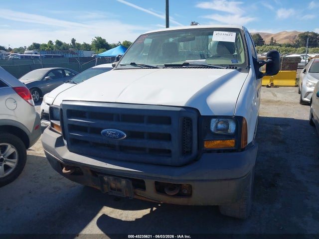 2006 Ford F-350 Xl/xlt მანქანა იყიდება აუქციონზე, vin: 1FTWF31566EC42890, აუქციონის ნომერი: 45235621