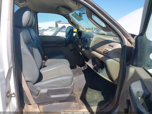 2006 Ford F-350 Xl/xlt მანქანა იყიდება აუქციონზე, vin: 1FTWF31566EC42890, აუქციონის ნომერი: 45235621
