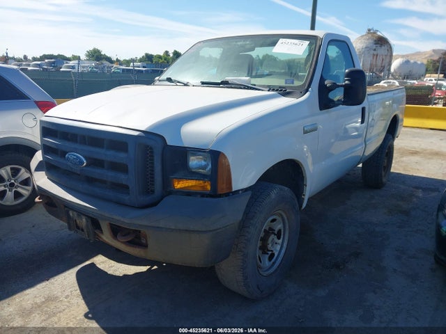 2006 Ford F-350 Xl/xlt მანქანა იყიდება აუქციონზე, vin: 1FTWF31566EC42890, აუქციონის ნომერი: 45235621