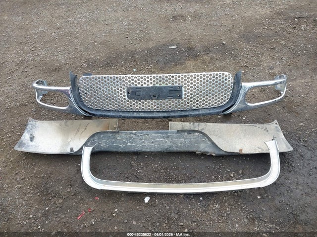 2003 Gmc Yukon Xl 1500 Denali მანქანა იყიდება აუქციონზე, vin: 1GKFK66U93J319420, აუქციონის ნომერი: 45235622