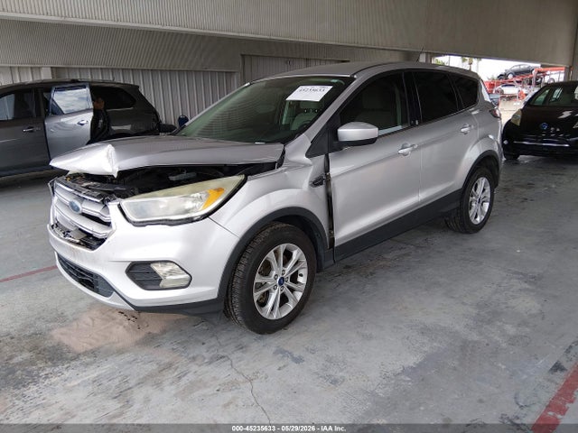 Продаж на аукціоні авто 2017 Ford Escape Se, vin: 1FMCU0G96HUA46101, номер лоту: 45235633