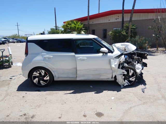 KNDJ53AU4P7844410 KIA Soul Gt-line
