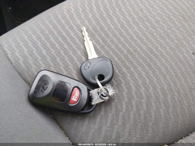Продажа на аукционе авто 2015 Hyundai Elantra Se, vin: KMHDH4AE9FU225784, номер лота: 45235679