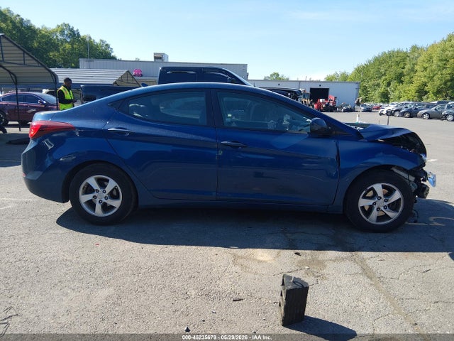 Продажа на аукционе авто 2015 Hyundai Elantra Se, vin: KMHDH4AE9FU225784, номер лота: 45235679