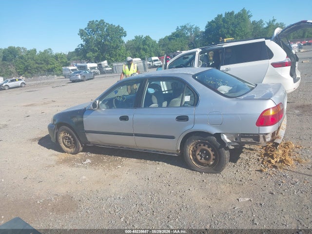 Aukcja sprzedaży 1999 Honda Civic Lx, vin: 2HGEJ667XXH567818, numer aukcji: 45235687