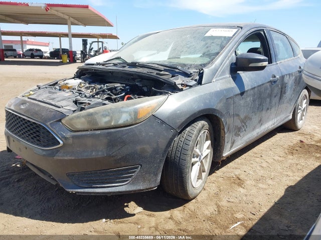 Ford FOCUS SE 2016 1FADP3K27GL204998 Image 2
