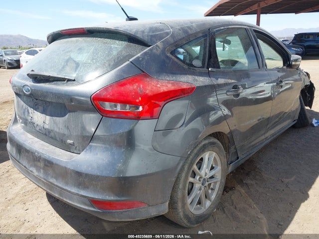 Ford FOCUS SE 2016 1FADP3K27GL204998 Image 4