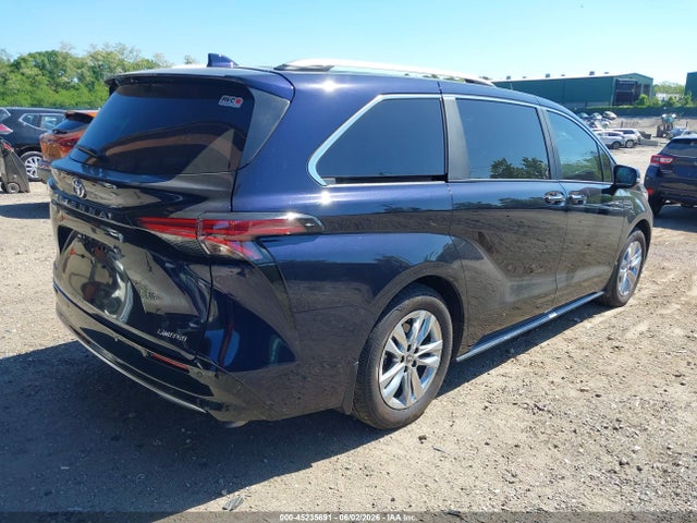 45235691 :رقم المزاد ، 5TDZSKFC2SS163554 vin ، 2025 Toyota Sienna Limited مزاد بيع